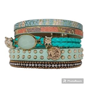 PLUS-SIZE Leather cuff bracelet with magnetic clasp